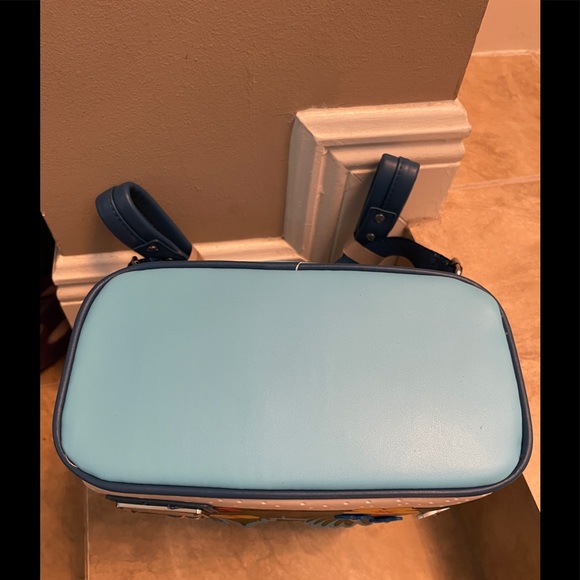 Disney Parks Excl. Loungefly Stitch 2022 Summer Popup Backpack Blue NEW … - Picture 5 of 6